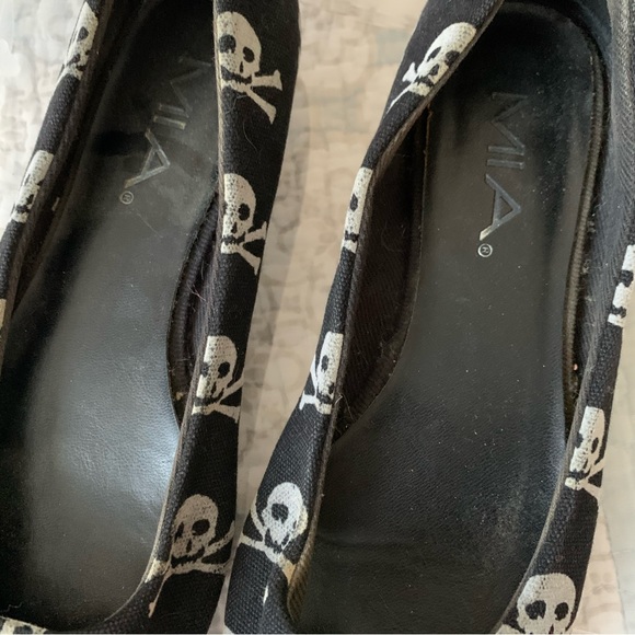 MIA skull flats size 7 - Picture 5 of 6